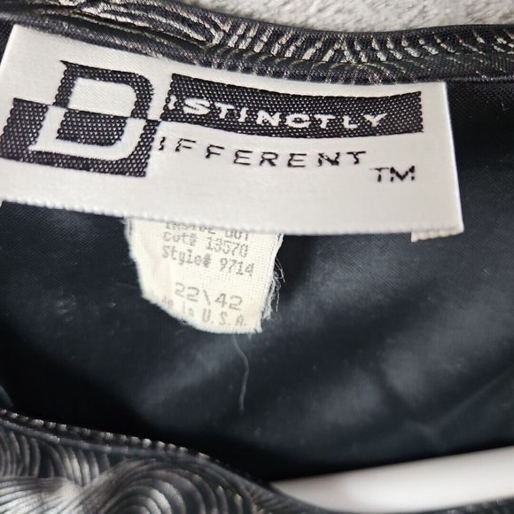 Distinctly Different Women's 22/42 Silver black Metallic Blouse Top Party - Picture 3 of 11